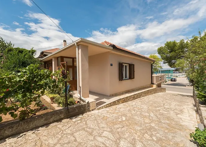 Marica بيت للعطل *